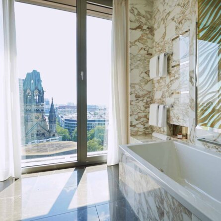Luxus Hotel Waldorf Astoria Berlin Charlottenburg Badezimmer