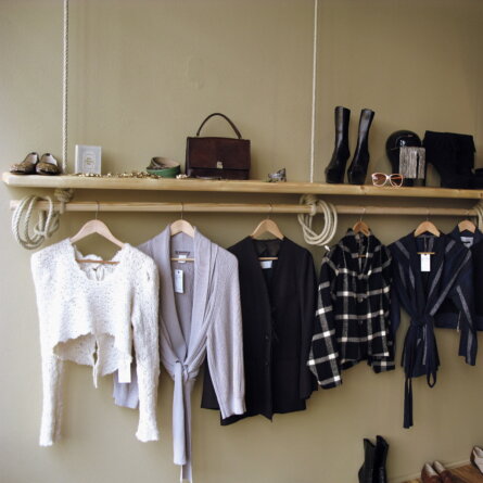 Das-neue-Schwarz-Mulckstraße-Berlin-Vintage-Second-Hand-Mode-4