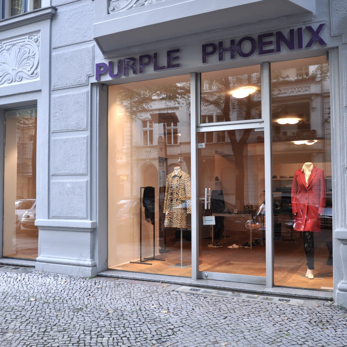 Purple-Phoenix-Fashion-Damenmode-Berlin-Mommsenstraße Purple-Phoenix-Fashion-Damenmode-Berlin-Mommsenstraße