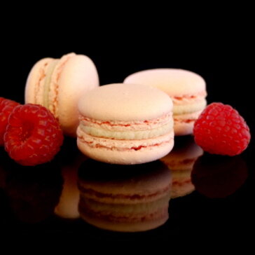 salon-sucre-berlin-macarons-himbeer