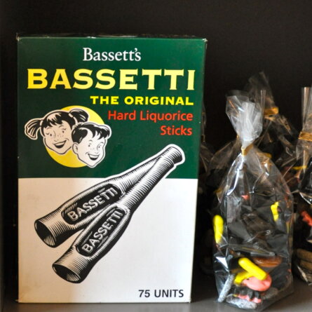 Schwarzes-Gold-Lakritz-Berlin-Bassetti