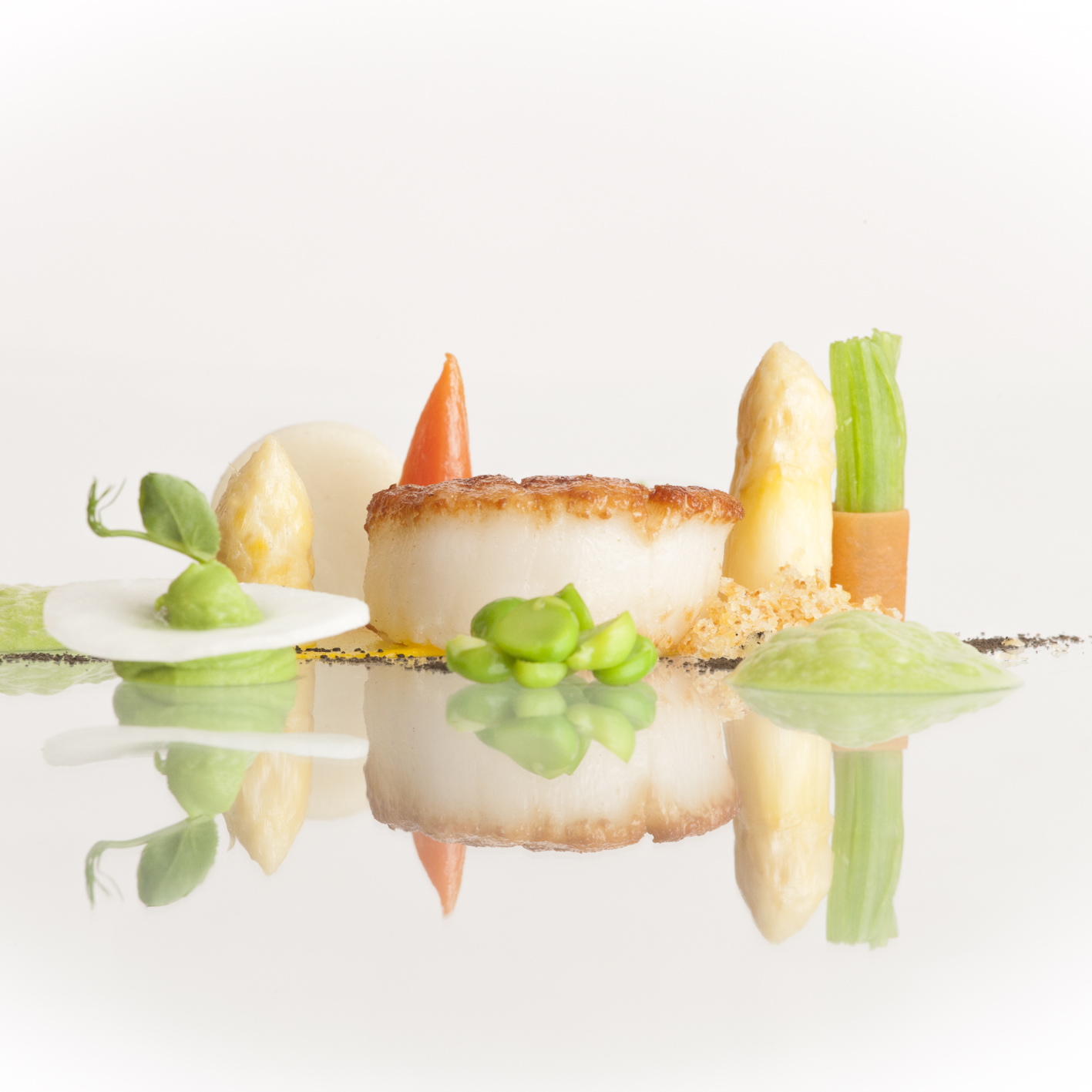 Brandenburger-Hof-Quadriga-Berlin-Jakobsmuschel- Erbsenvelouté Brandenburger-Hof-Quadriga-Berlin-Jakobsmuschel- Erbsenvelouté