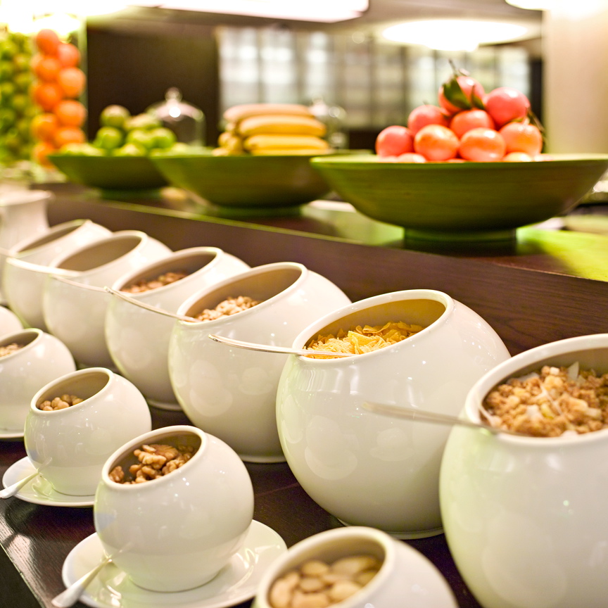 Frühstück-im-Hyatt-Berlin-Cerealien-Bueffet