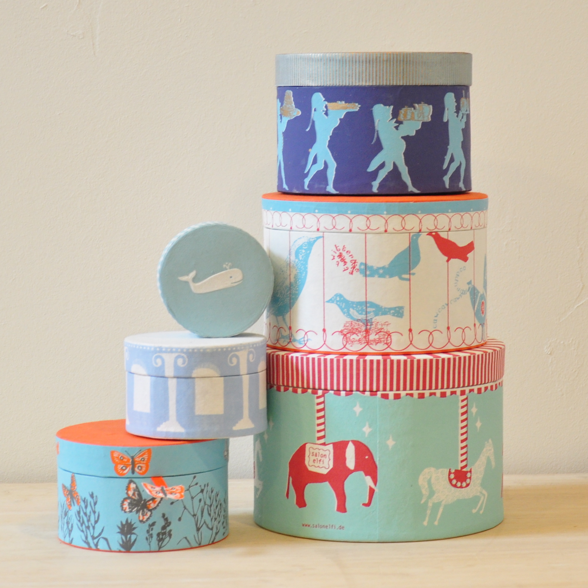 Salon-Elfi-Berlin-Geschenkschachteln