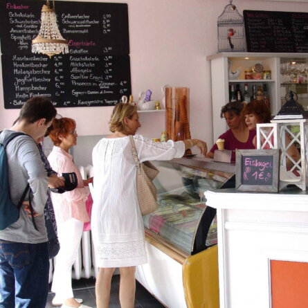 Lauter-Eis-Geheimtipp-Lichterfelde-Interieur