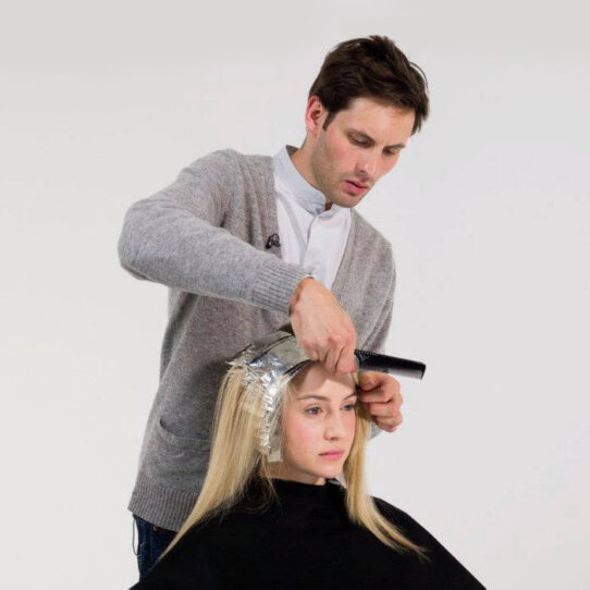 Colorist-Berlin-Andreas-Kurkowitz