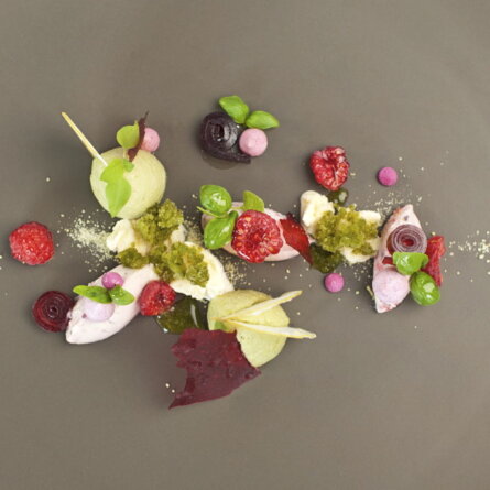 First-Floor-Restaurant-Berlin-Dessert-Himbeere