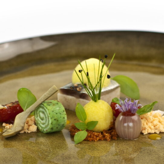 First-Floor-Restaurant-Berlin-Makrele