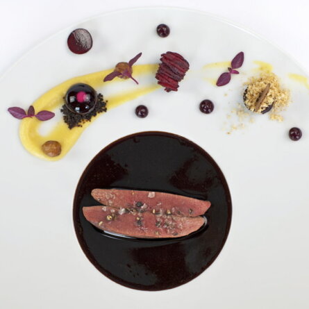 First-Floor-Restaurant-Berlin-Taube