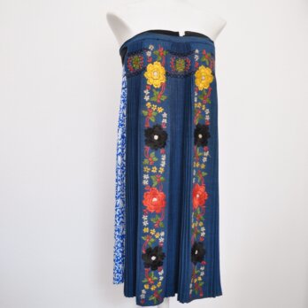 International-Wardrobe-Berlin-Folkloristische-Kleid