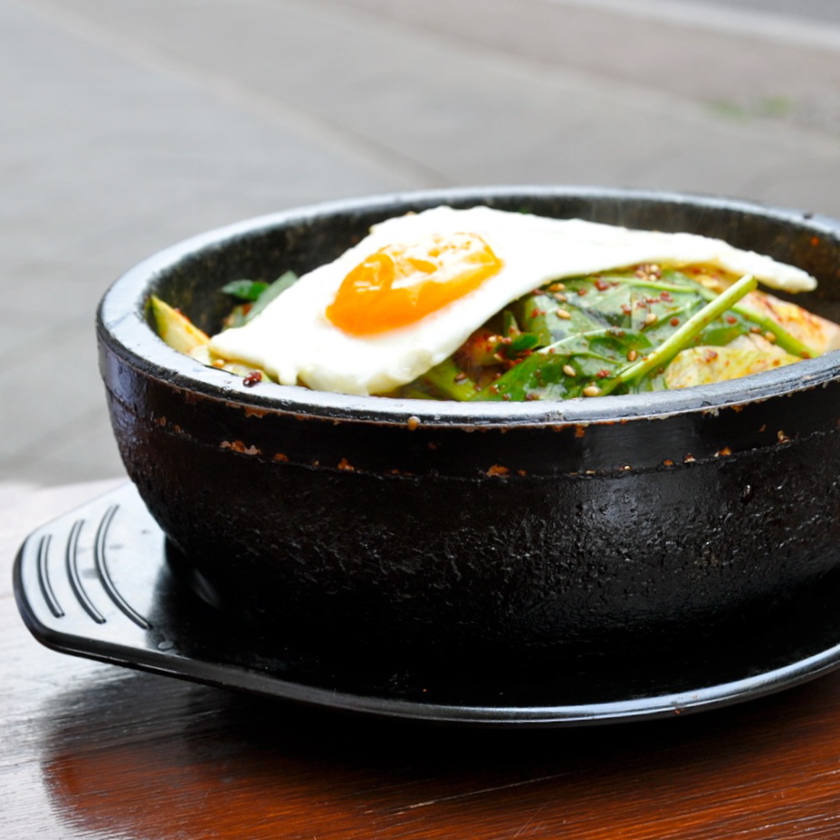 Ixthys-Koreaner-Berlin-Gemüse-Spiegelei