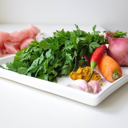 Paleo-Rezept-Haenchen-Frikadellen-Zutaten-2