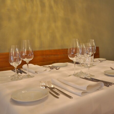 Restaurant-Filetstueck-Berlin-Uhlandstrasse-Tisch