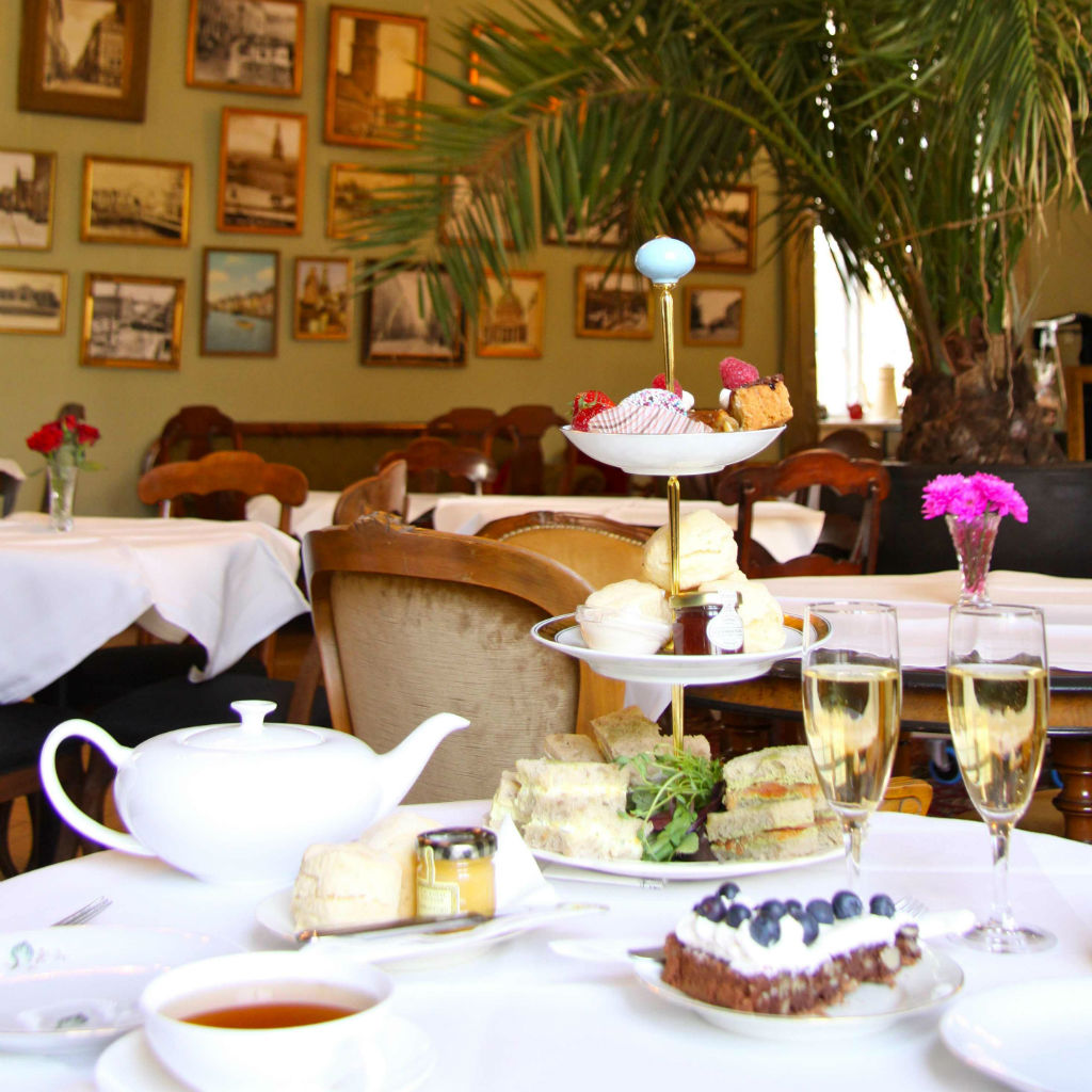 Tante-T-The-Salon-Copenhagen-Cafe-3