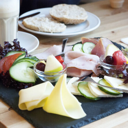 cafe-luise-copyright-fruehstueck-graugans-design