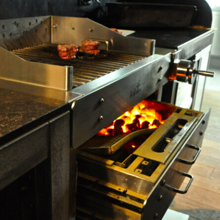 Alois-Oberbacher-Restaurant-Grill-Berlin-HaJaTec