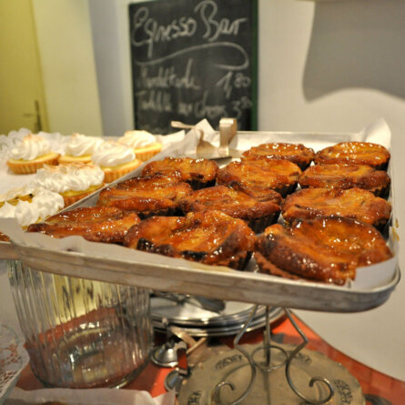 Espresso-Bar-Patisserie-Mommsenstrasse-7