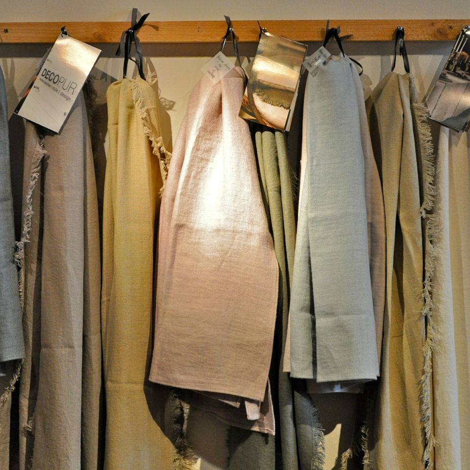 Green-Living-Einrichten-Berlin-Stoff