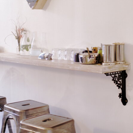 Stockholm-Espresso-Club-winterhude-Hocker