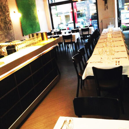 dionysos-griechisch-eimsbuettel-raum