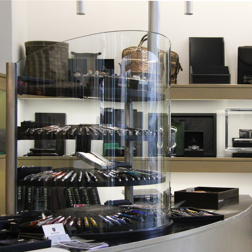 Bethge-Innenstadt-feine Papierwaren-Schreibgeräte-Taschen-Füller