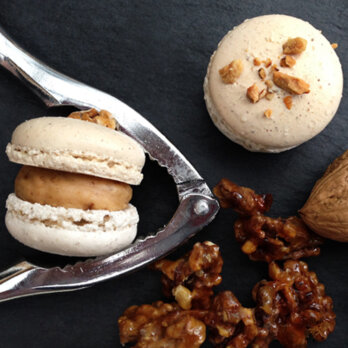 Joe-makroenchen-ottensen-Walnuss Joe-makroenchen-ottensen-Walnuss