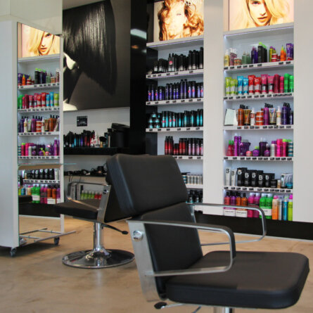 TIGI by MITO-Friseur-Hafencity-Friseurstuhl