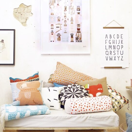 Frau Hansen-Interior-Eimsbuettel-Kissen