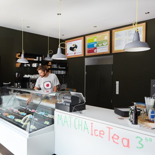 Maki Rolls to go Sushi Rollen Snack Torstraße Shop Maki Rolls to go Sushi Rollen Snack Torstraße Shop