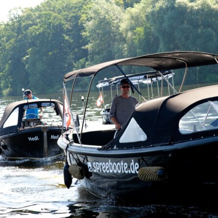 Spreeboote-Boote-mieten-Berlin-ohne-Fuehrerschein-5