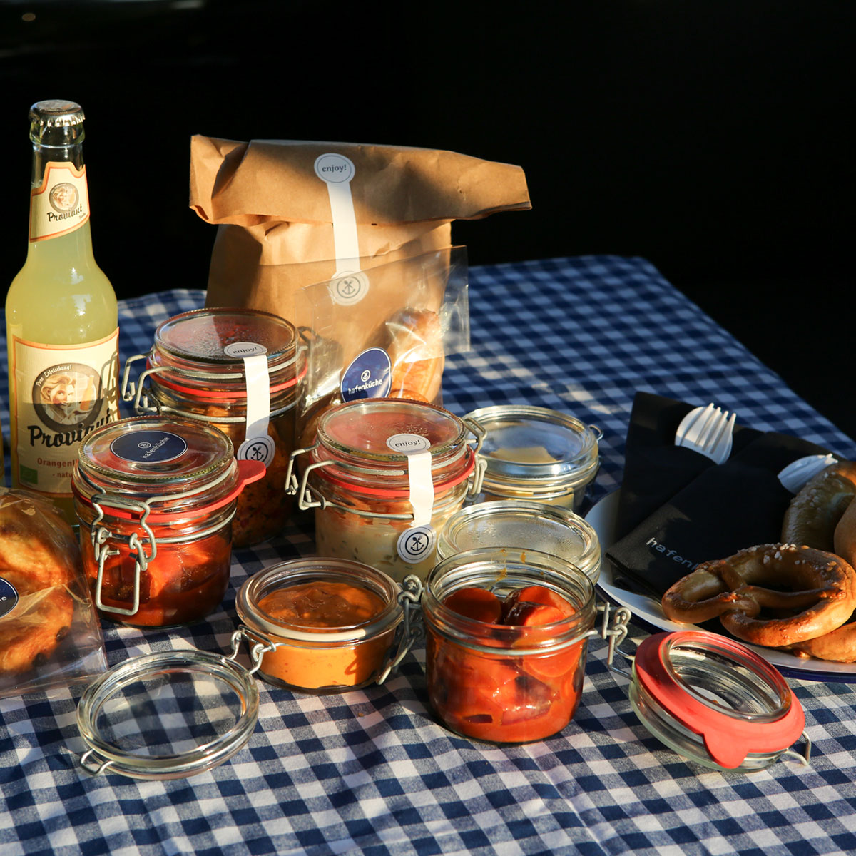 Spreeboote Bootsverleih Berlin Picknick ©Kerstin Zillmer