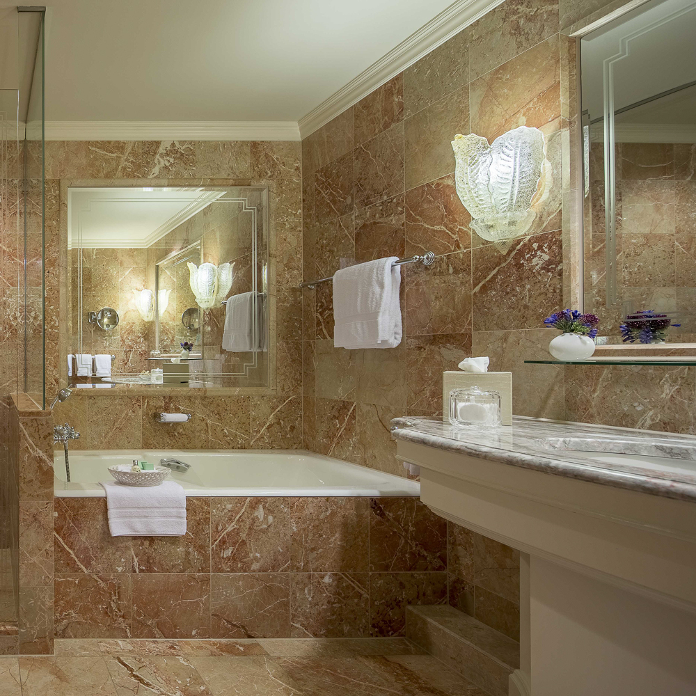 Hotel Regent Berlin am Gendarmenmarkt-3