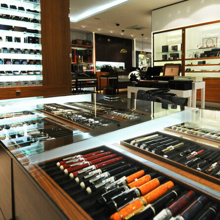 Papeterie Schreibwaren Uhlandstraße Berlin Interieur