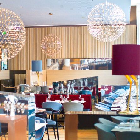 Scandic Hamburg Emprop City Hotel Restaurant Einrichtung