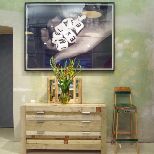 Song Concept Store Wien Kommode