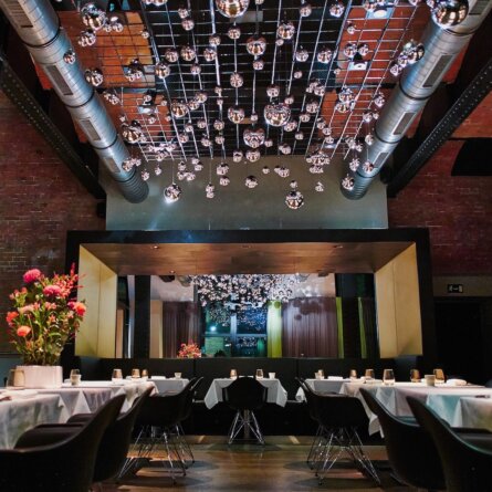 Reinstoff Restaurant Berlin Einrichtung