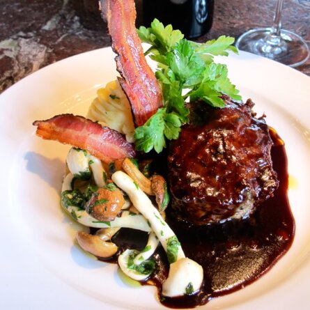 Helvetia Restaurant Bar Zürich Speisen