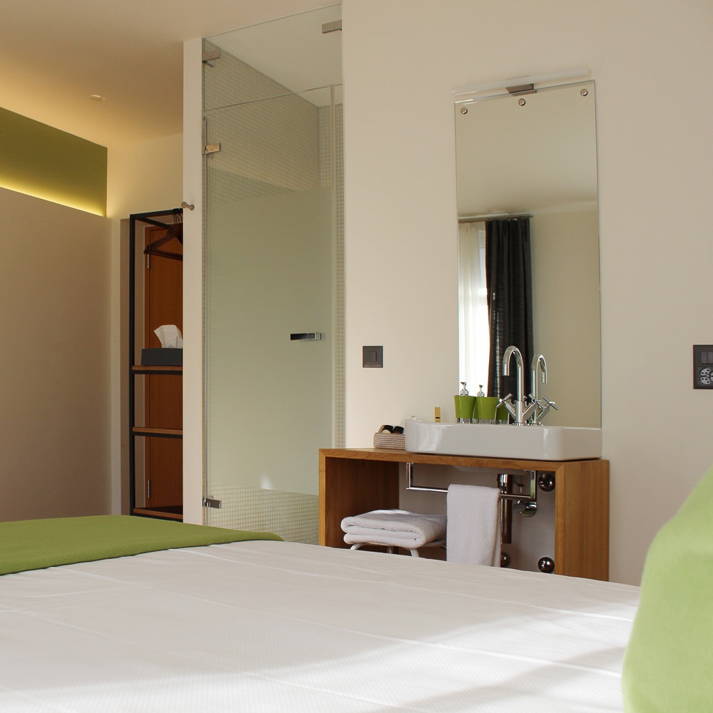 Ni Mo Boutiquehotel Zürich Zimmer mit Doppelbett
