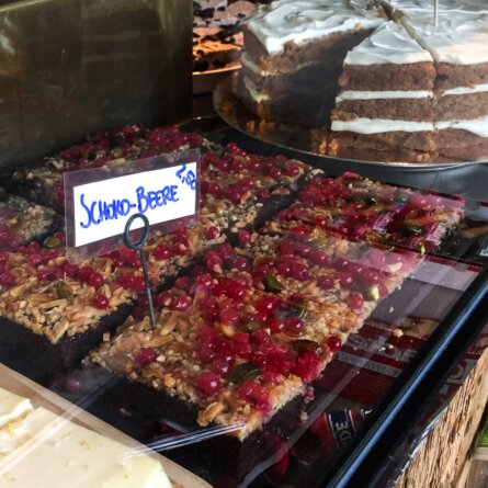 Spreegold Cafe Restaurant Berlin Kuchen