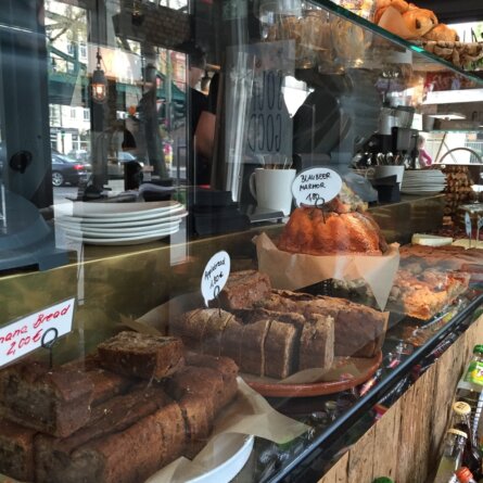 Spreegold Cafe Restaurant Berlin Kuchen