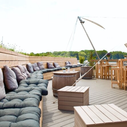 Hafenküche Hafenkante Biergarten Rummelsburg Bank