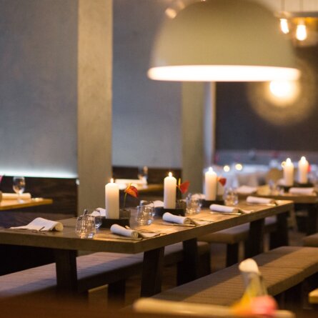 Kopps veganes Restaurant Berlin Mitte Tisch