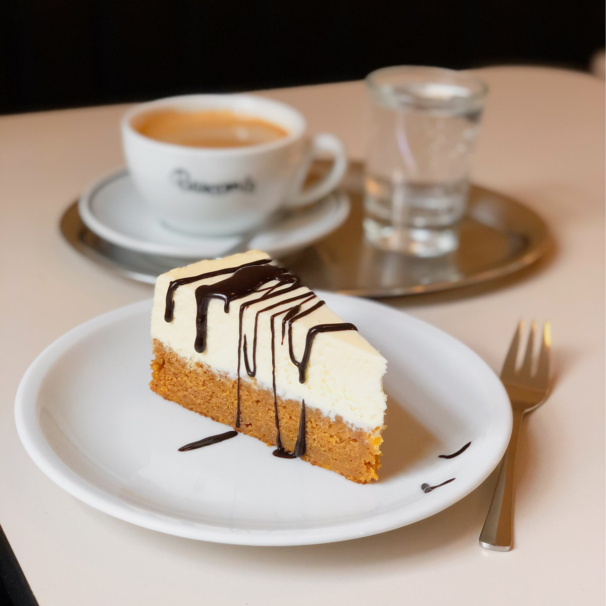 Barcomis Café und Kaffeerösterei Kreuzberg-2