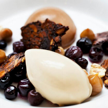 Rebel Restaurant Kopenhagen Dessert mit Früchten