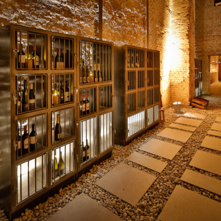 Tresor Vinum Wein Klub Keller München Weinkeller