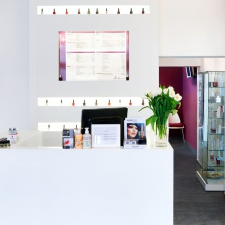 Eva Bogner Nails Beauty Gärtnerplatz Rezeption