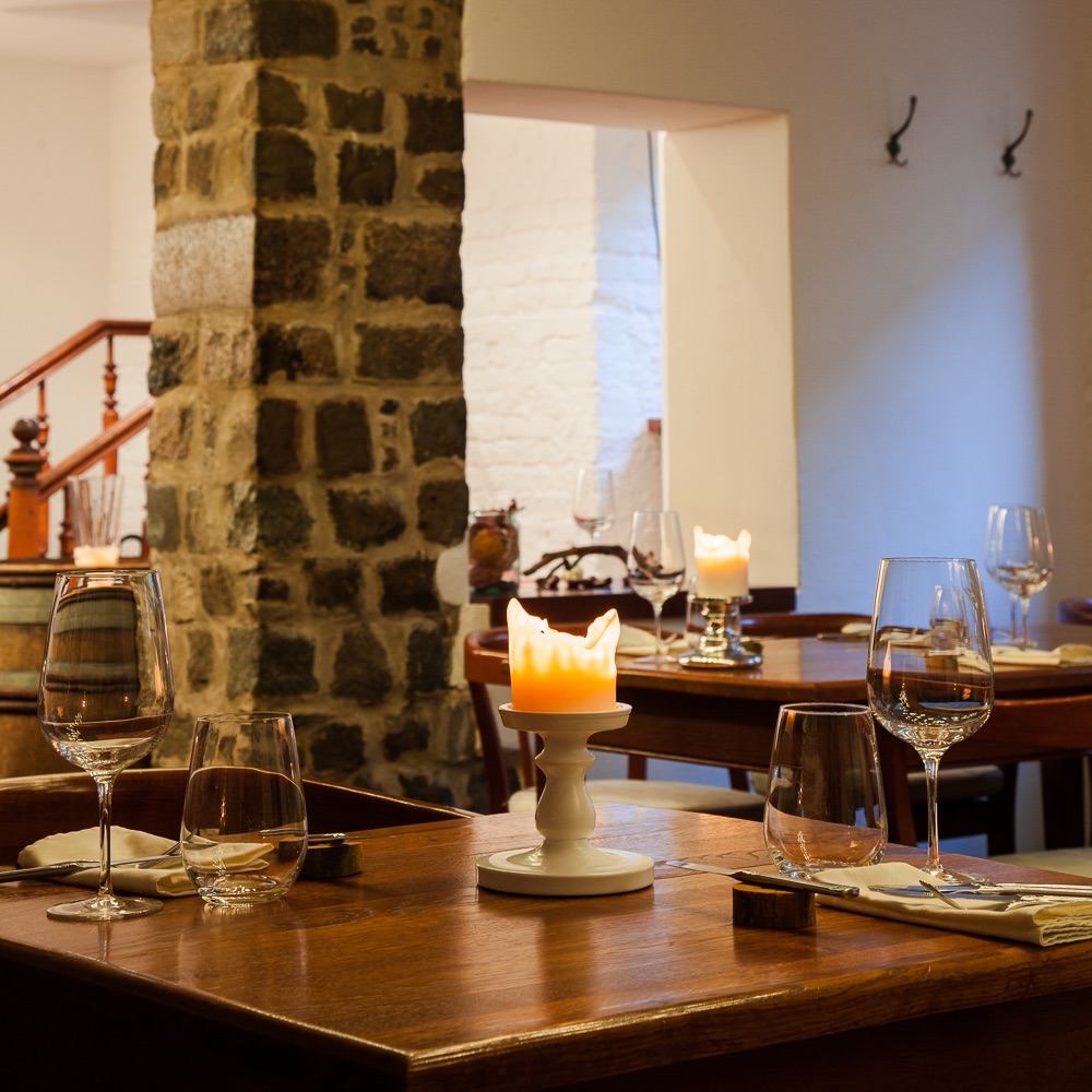 Herz und Niere Restaurant Berlin Tisch