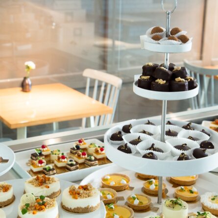 Jubel Feine Patisserie Hufelandstraße Berlin Etagere