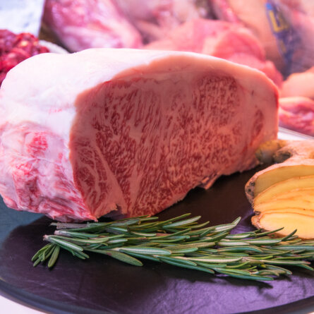 Bünger Fleischerei Berlin rohes Kobe Fleisch