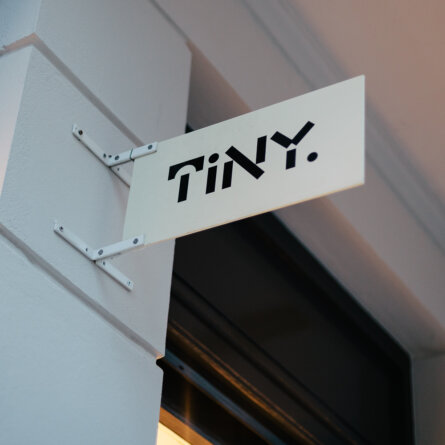 Tiny Store Berlin Schild